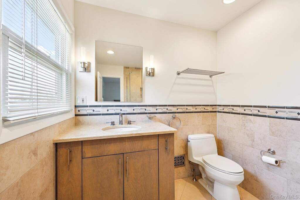4 Bedroom Single Family Home/House's Image 14