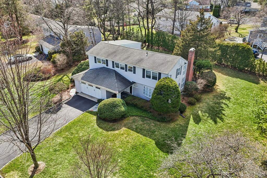 4 Bedroom Single Family Home/House's Image 28