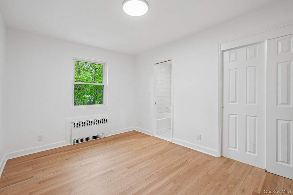 3 Bedroom Single Family Home/House's Image 12