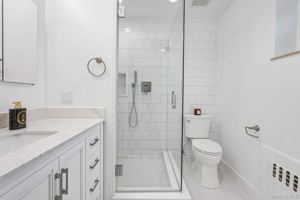 3 Bedroom Single Family Home/House's Image 20
