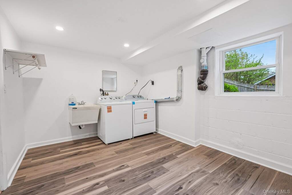 3 Bedroom Single Family Home/House's Image 25