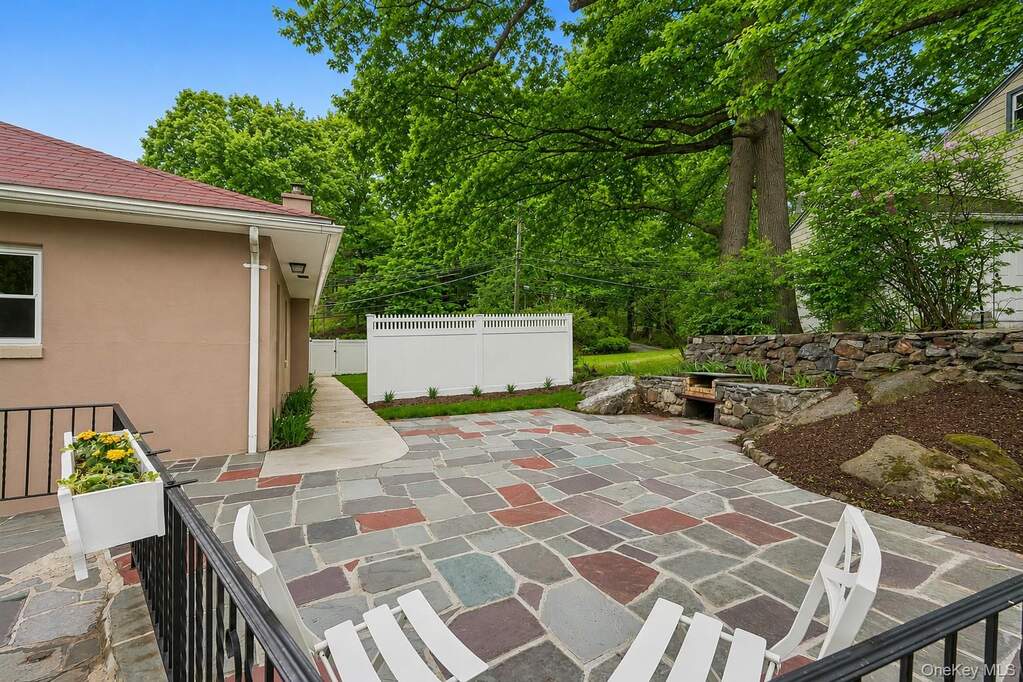 3 Bedroom Single Family Home/House's Image 30
