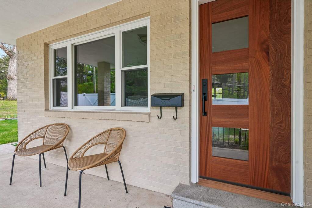 3 Bedroom Single Family Home/House's Image 3
