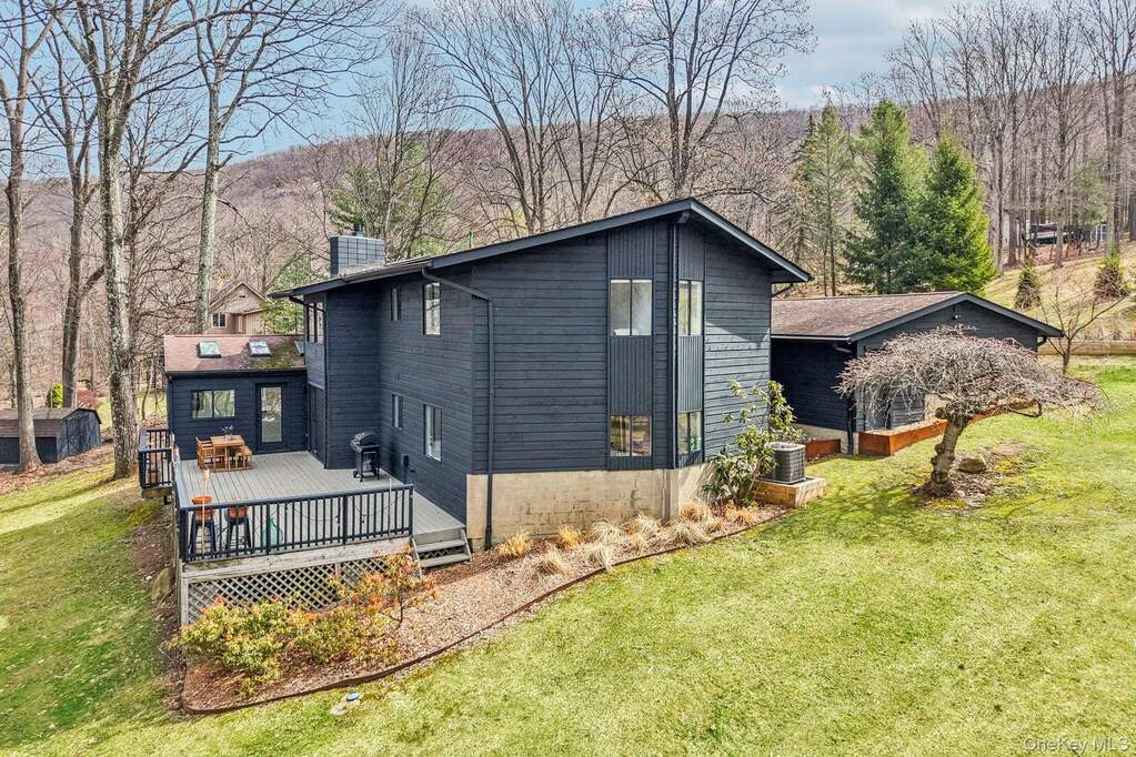 4 Bedroom Single Family Home/House's Image 33