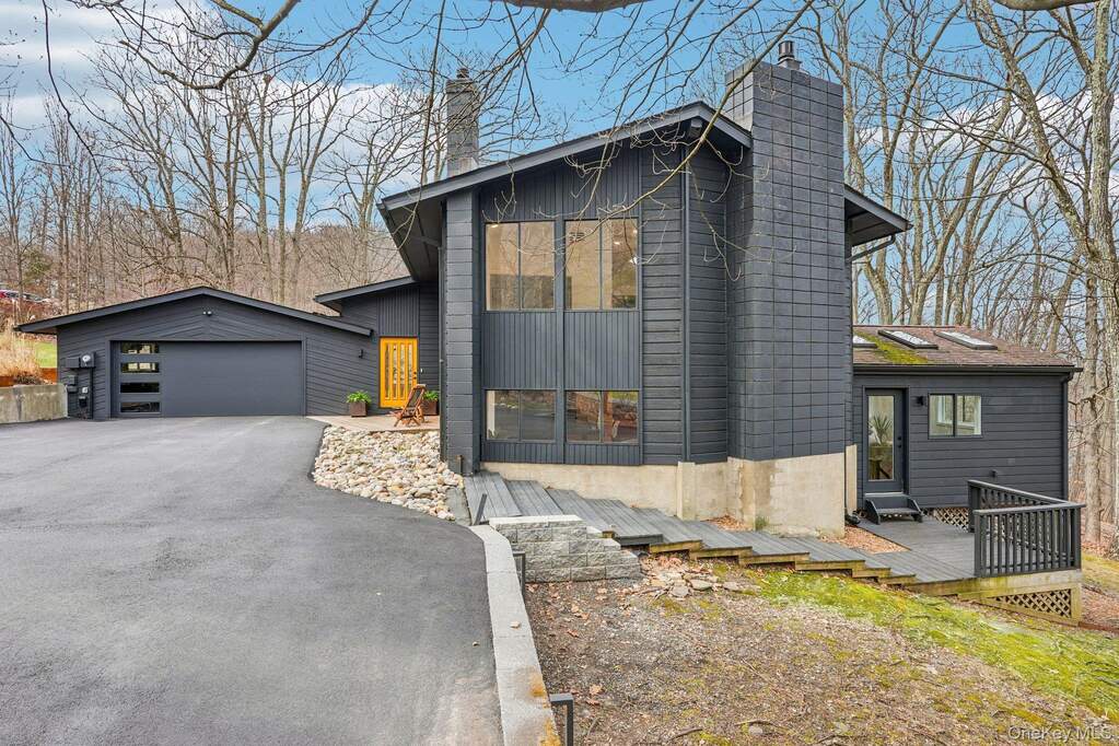 4 Bedroom Single Family Home/House's Image 34