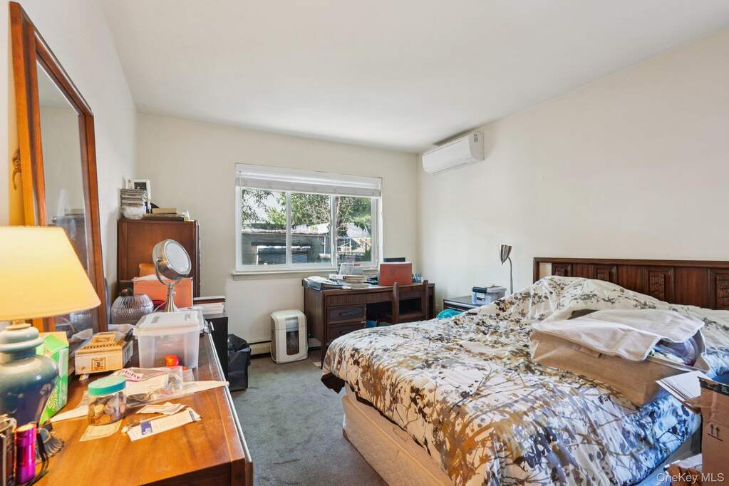 7 Bedroom Multi Unit's Image 14