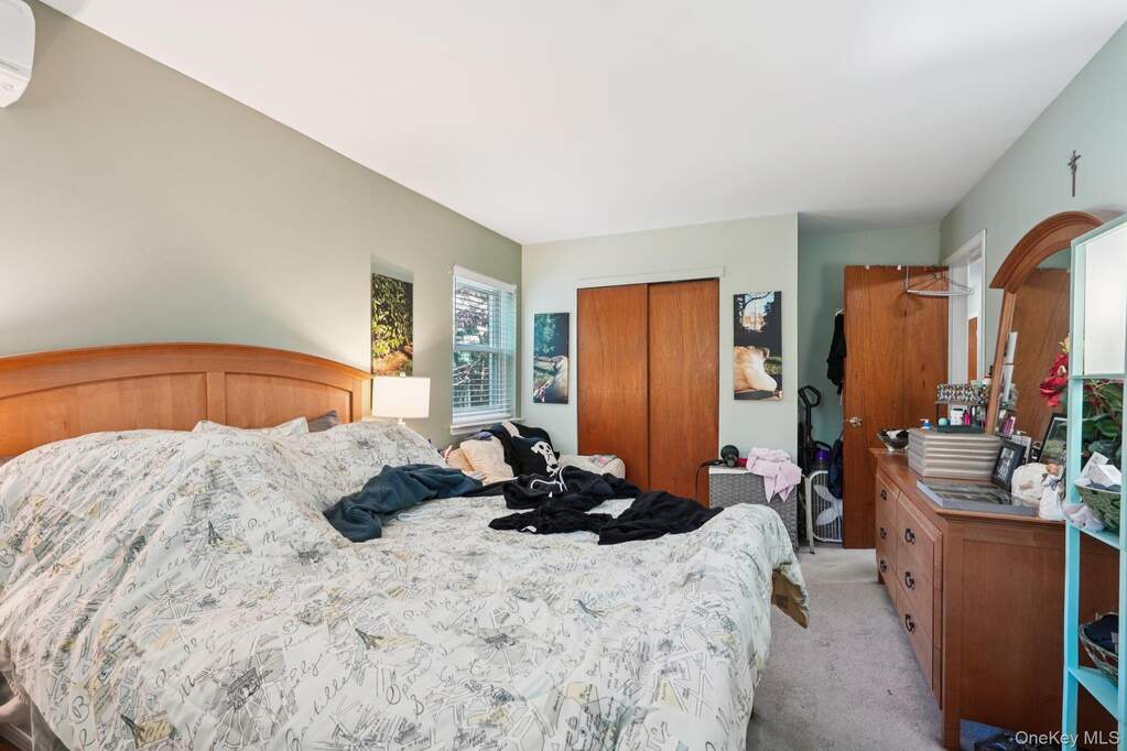 7 Bedroom Multi Unit's Image 17