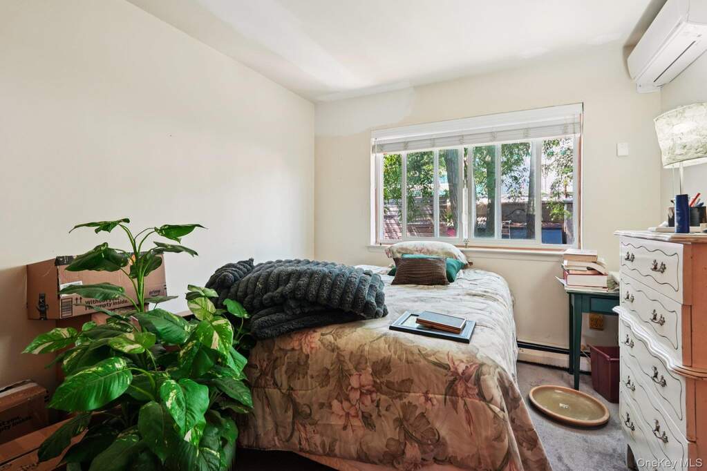 7 Bedroom Multi Unit's Image 18