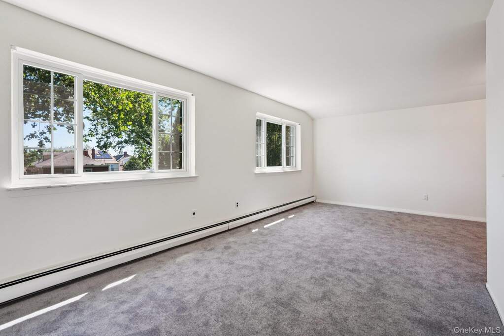 7 Bedroom Multi Unit's Image 22