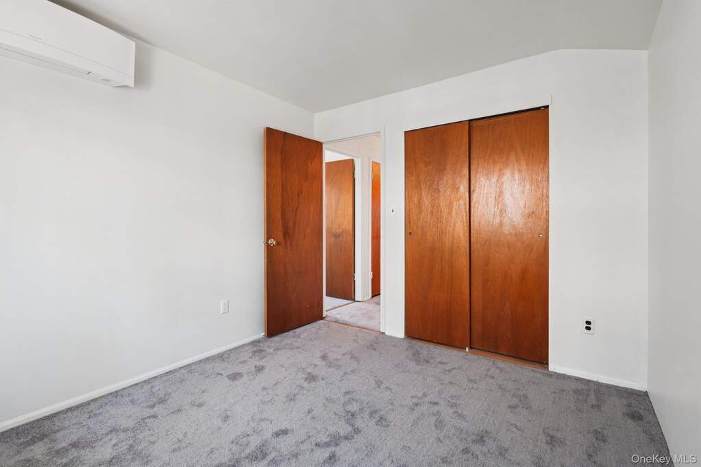 7 Bedroom Multi Unit's Image 32
