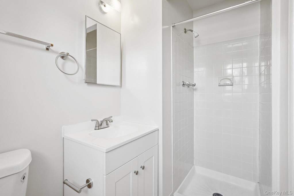 7 Bedroom Multi Unit's Image 38