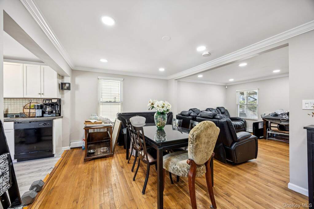 Open Concept Living/Dining & Kitchen