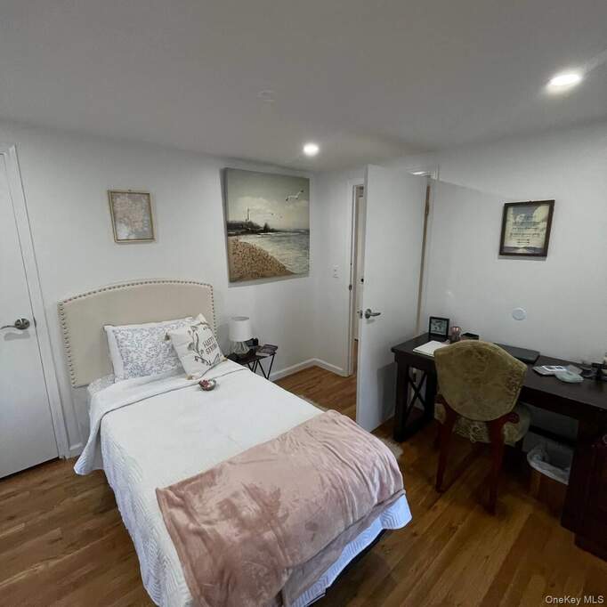 3 Bedroom Single Family Home/House's Image 4