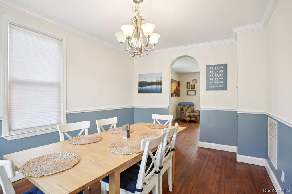3 Bedroom Single Family Home/House's Image 12