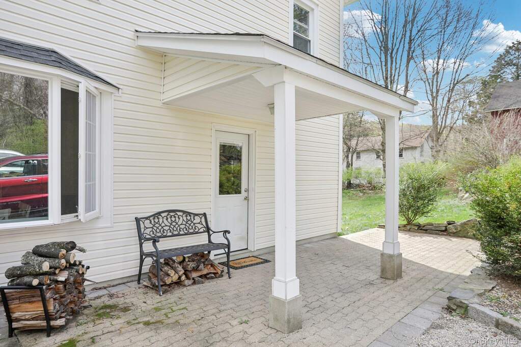 3 Bedroom Single Family Home/House's Image 32