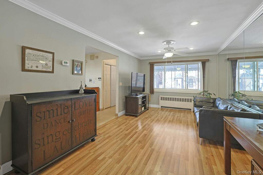 3 Bedroom Villa/Townhouse's Image 8