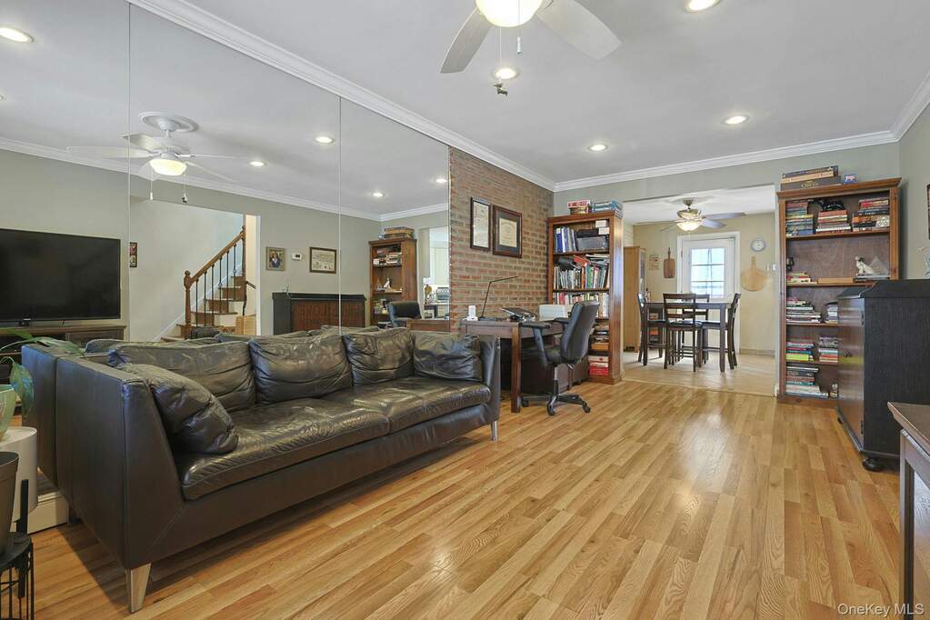 3 Bedroom Villa/Townhouse's Image 10
