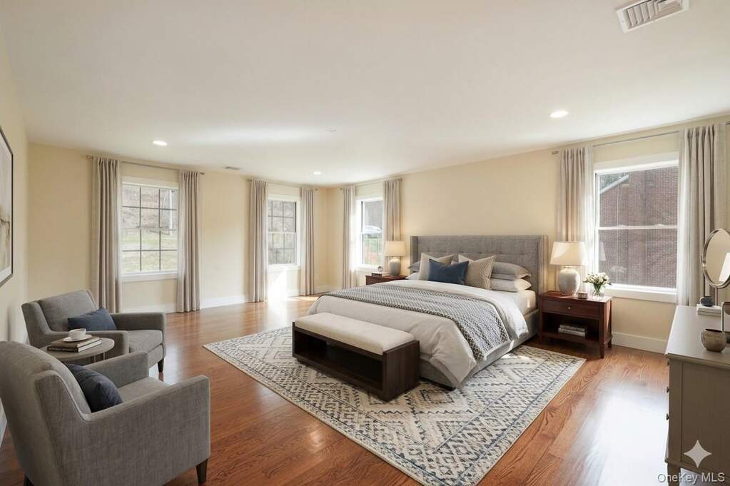 4 Bedroom Single Family Home/House's Image 14