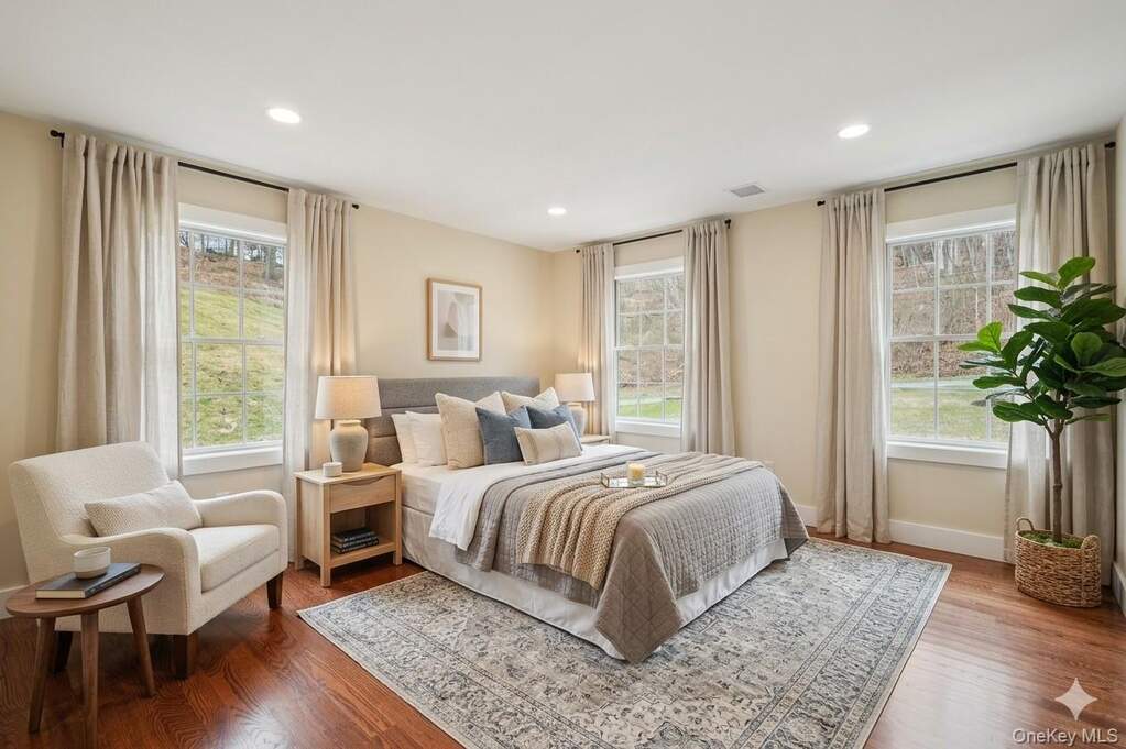 4 Bedroom Single Family Home/House's Image 20