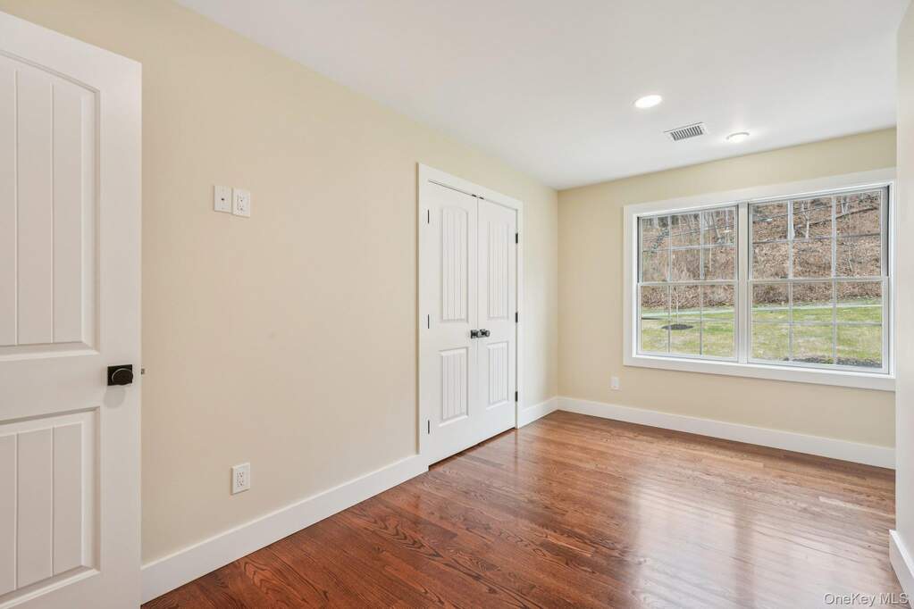 4 Bedroom Single Family Home/House's Image 22