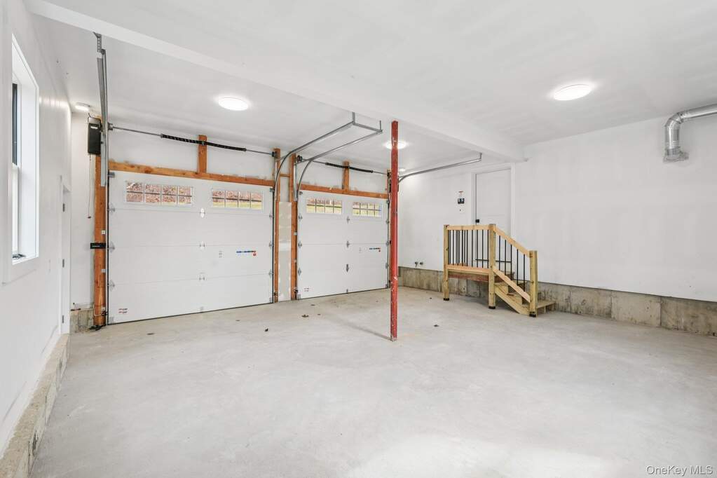 4 Bedroom Single Family Home/House's Image 26
