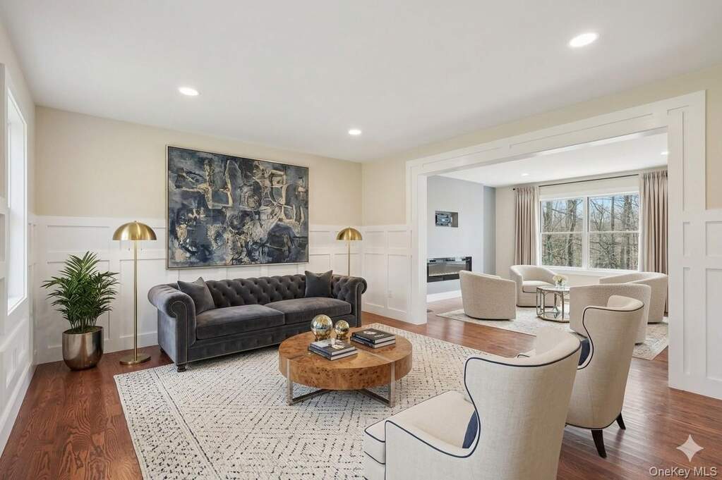 4 Bedroom Single Family Home/House's Image 4