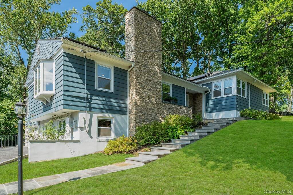 4 Bedroom Single Family Home/House's Image 18