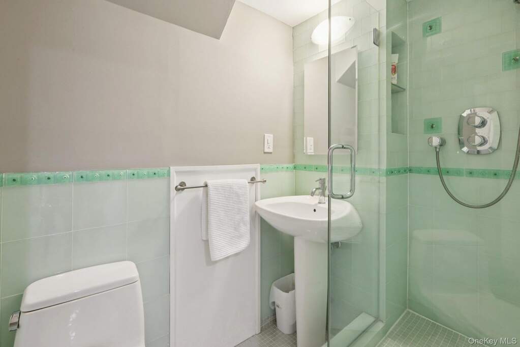 2 Bedroom Villa/Townhouse's Image 29