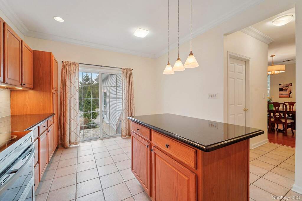 2 Bedroom Villa/Townhouse's Image 7