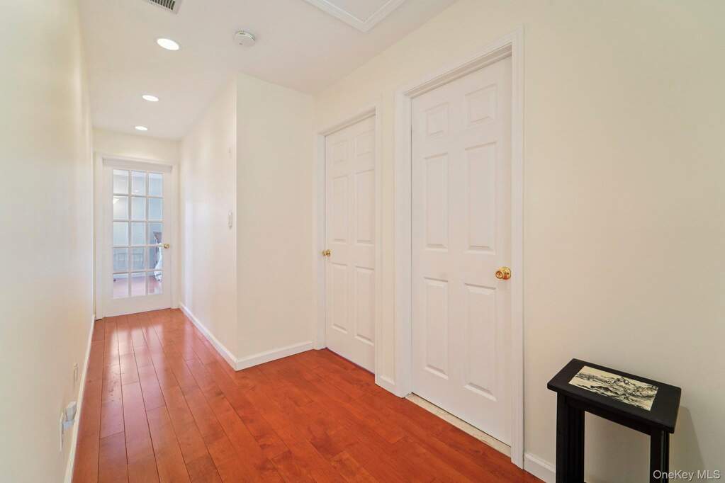 2 Bedroom Villa/Townhouse's Image 13