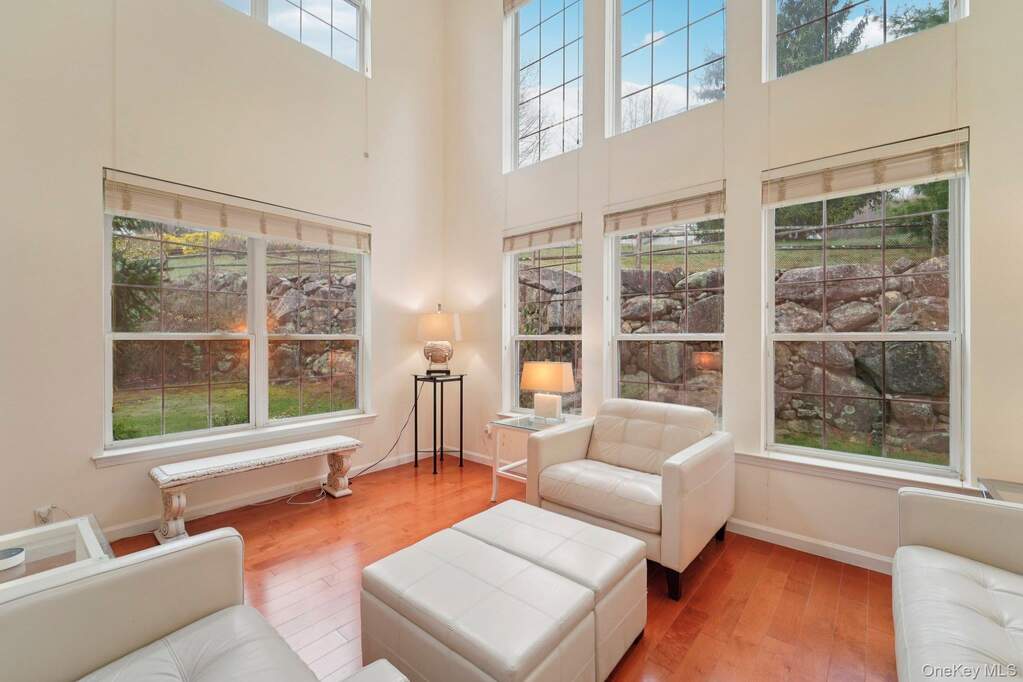 2 Bedroom Villa/Townhouse's Image 3