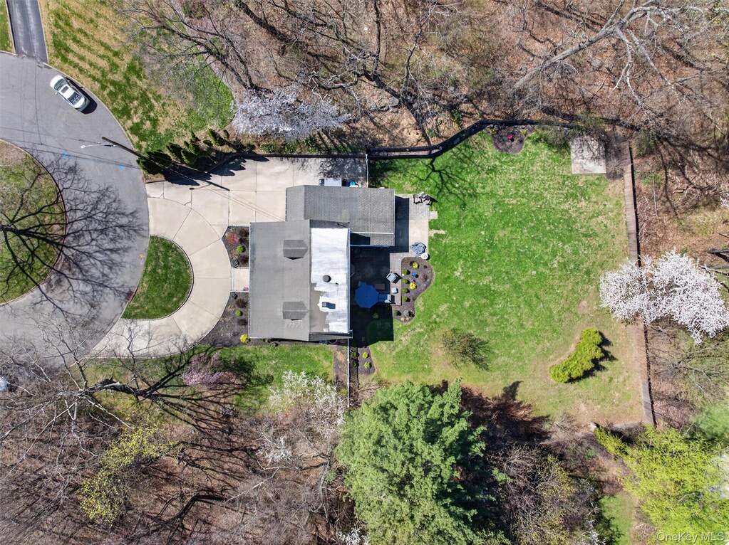 4 Bedroom Single Family Home/House's Image 37
