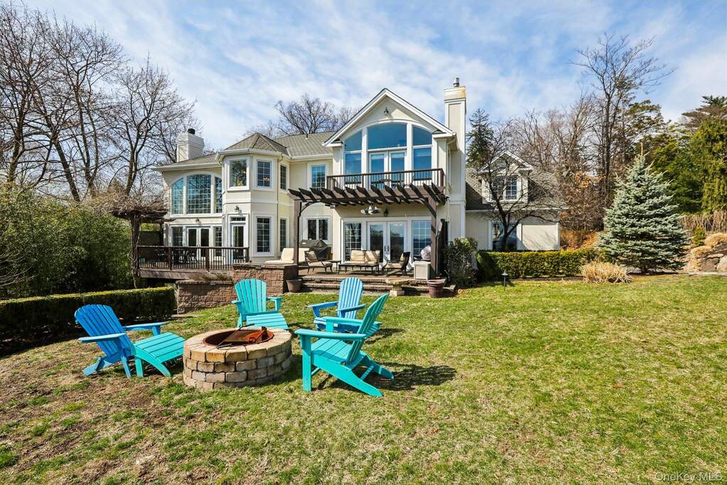 5 Bedroom Single Family Home/House's Image 34