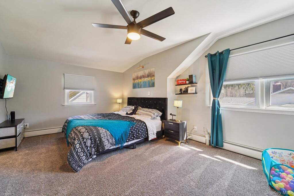 3 Bedroom Single Family Home/House's Image 16