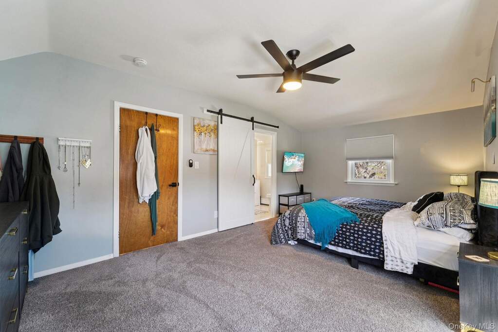 3 Bedroom Single Family Home/House's Image 17