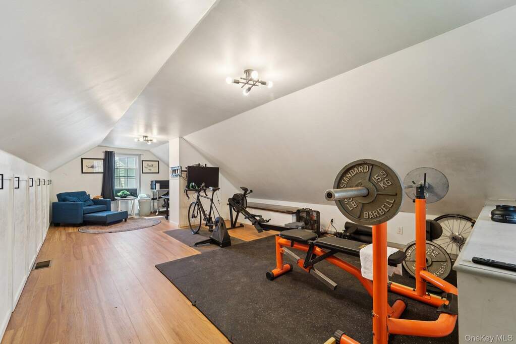 3 Bedroom Single Family Home/House's Image 24
