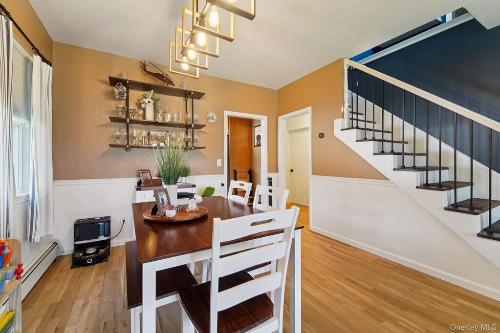 3 Bedroom Single Family Home/House's Image 3