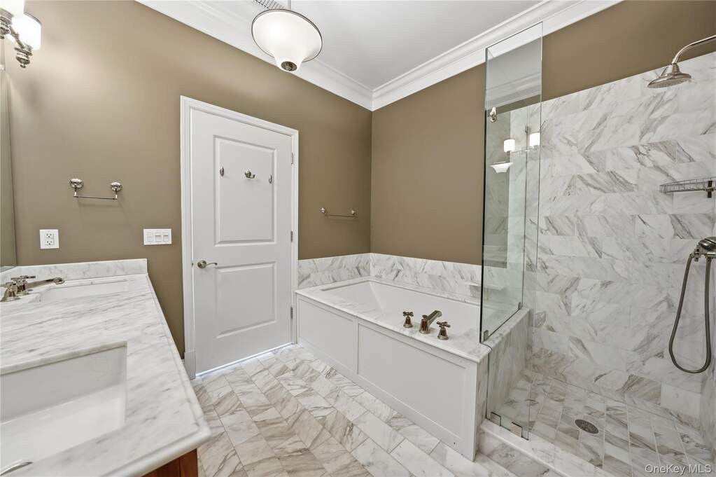3 Bedroom Apartment/Flat's Image 9