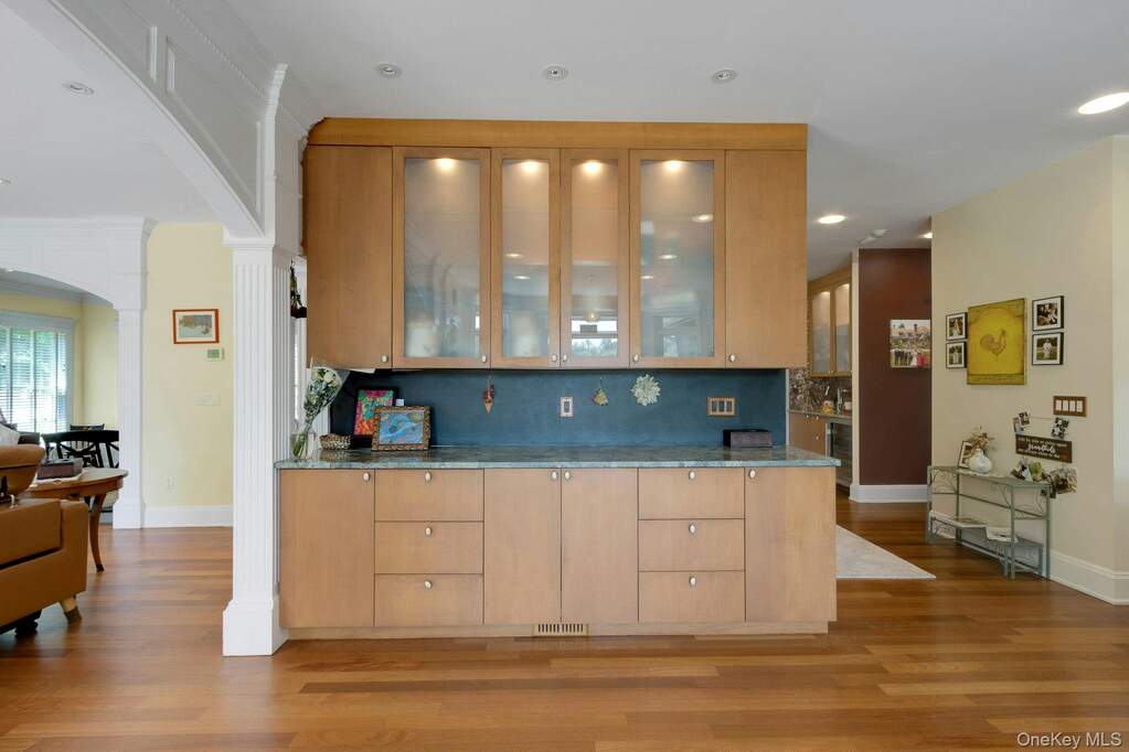 4 Bedroom Single Family Home/House's Image 11