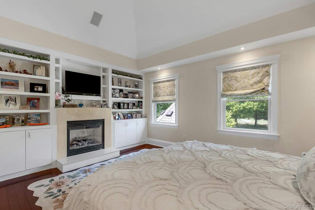 4 Bedroom Single Family Home/House's Image 17