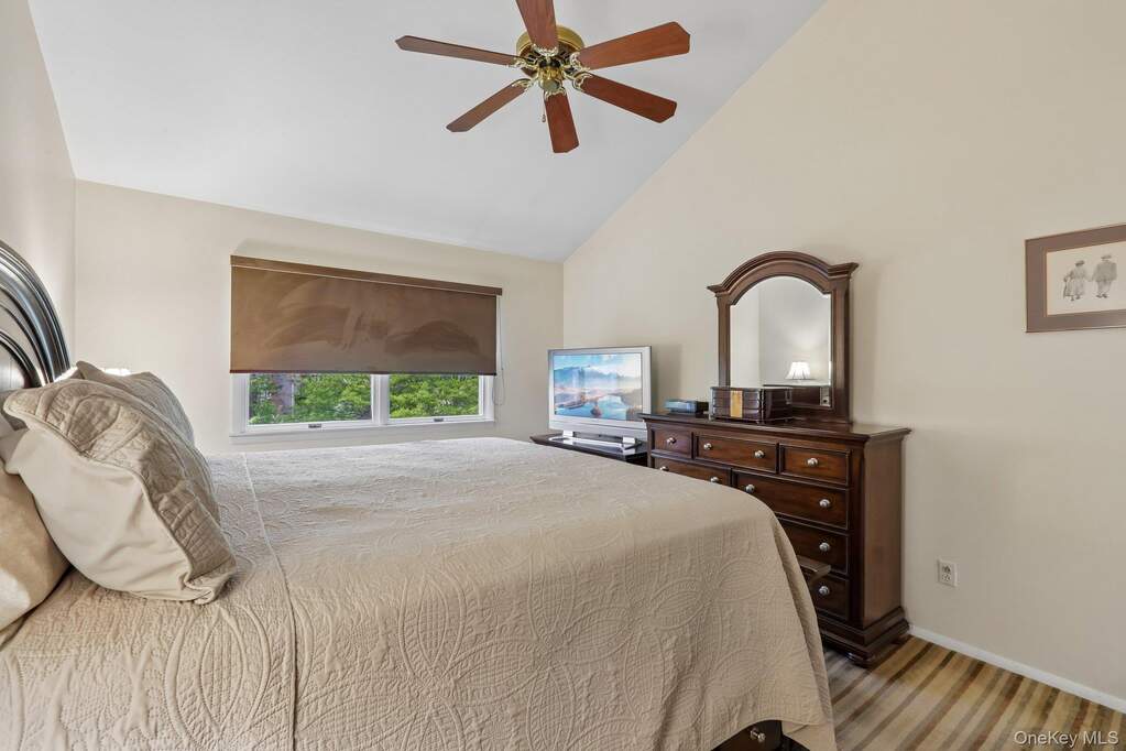 3 Bedroom Villa/Townhouse's Image 26