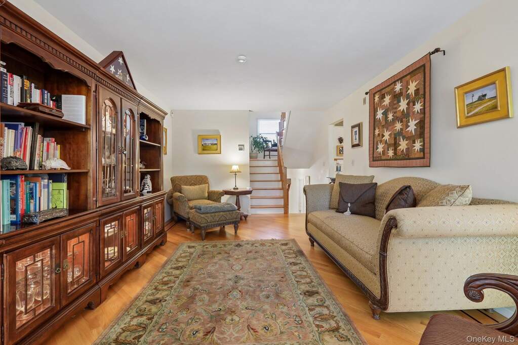 3 Bedroom Villa/Townhouse's Image 6
