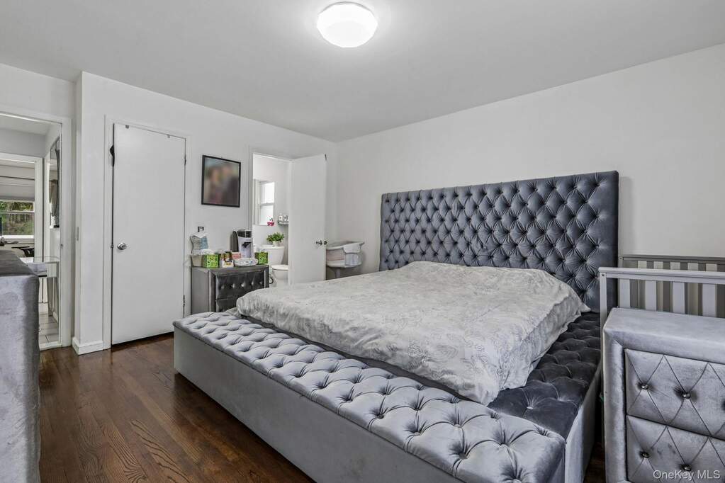 3 Bedroom Multi Unit's Image 17