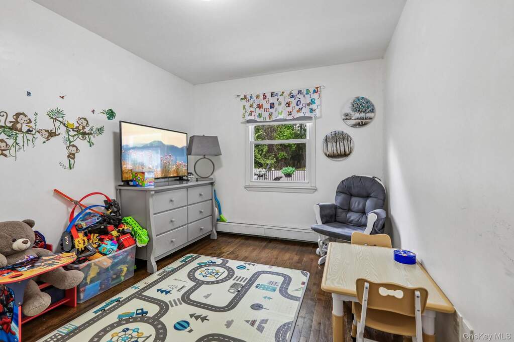 3 Bedroom Multi Unit's Image 18