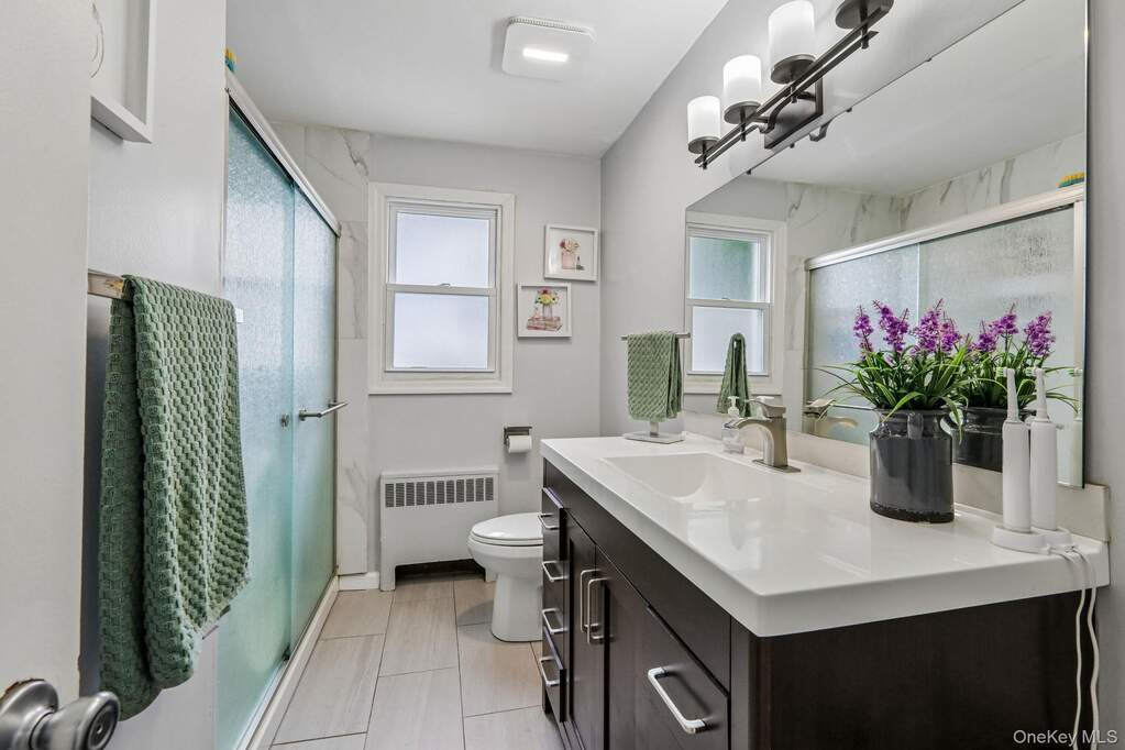 3 Bedroom Multi Unit's Image 28