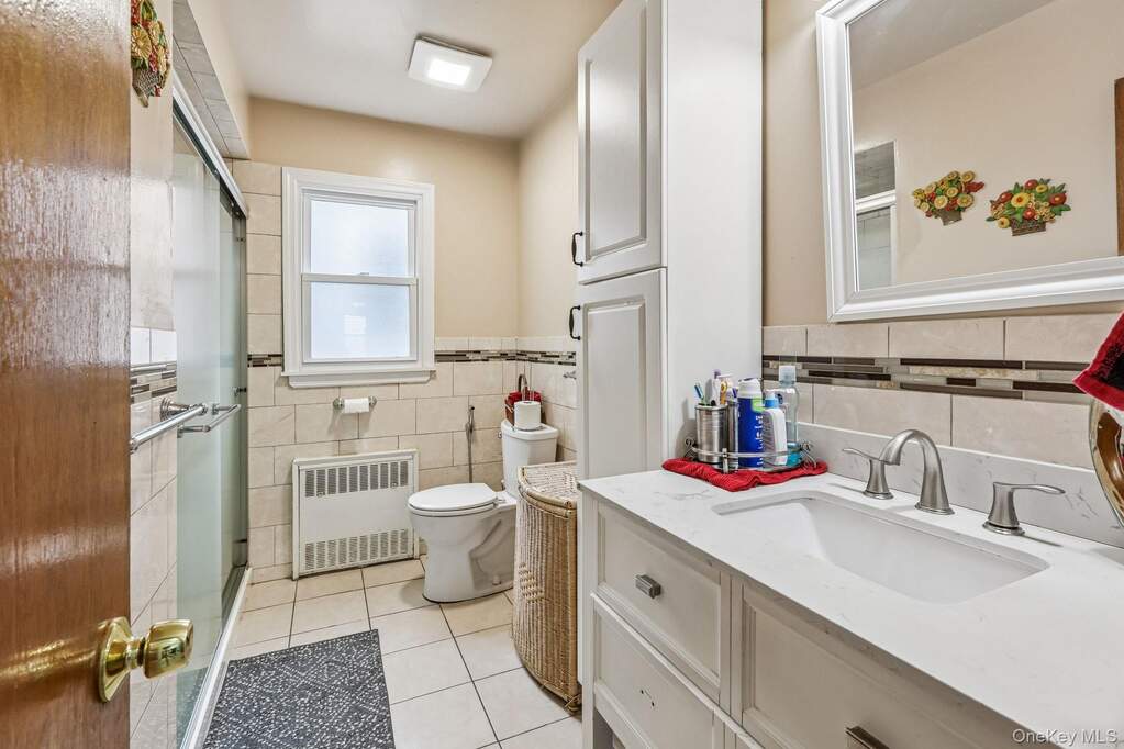 3 Bedroom Multi Unit's Image 31
