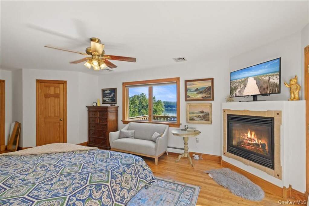 8 Bedroom Multi Unit's Image 10