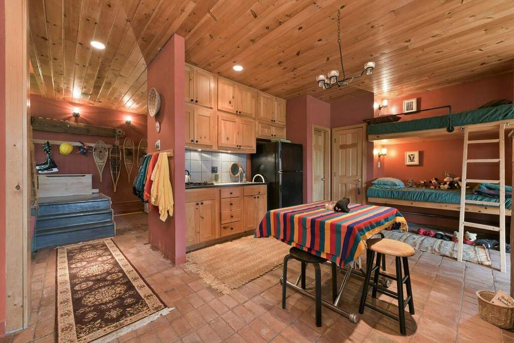 3 Bedroom Single Family Home/House's Image 20