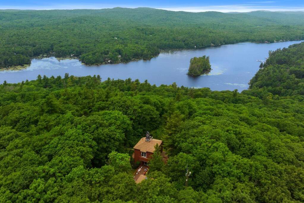 s*6様 house on the hill 90tops 906 Shedd Hill Road, Stoddard, NH, United States of America with