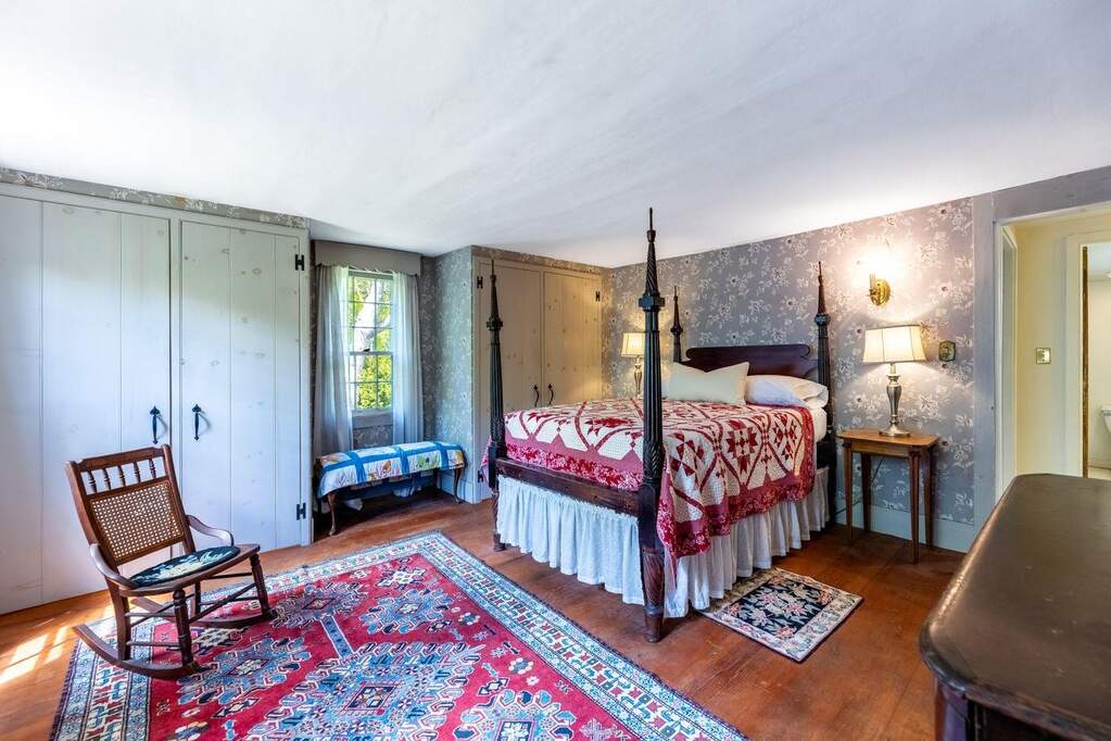 4 Bedroom Single Family Home/House's Image 31
